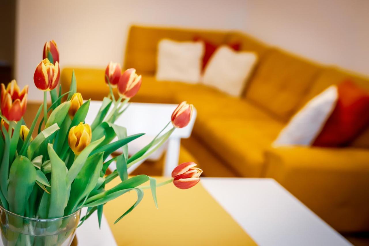 Cozy Apartment In The Downtown Дьор Екстериор снимка